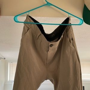 Vuori Dress Pant